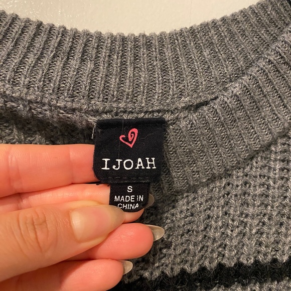 Long sleeve striped top - Picture 2 of 2